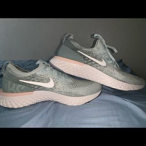 Nike Epic React Flyknit